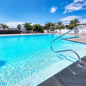  Holiday home Sun Glow Senator-pool View