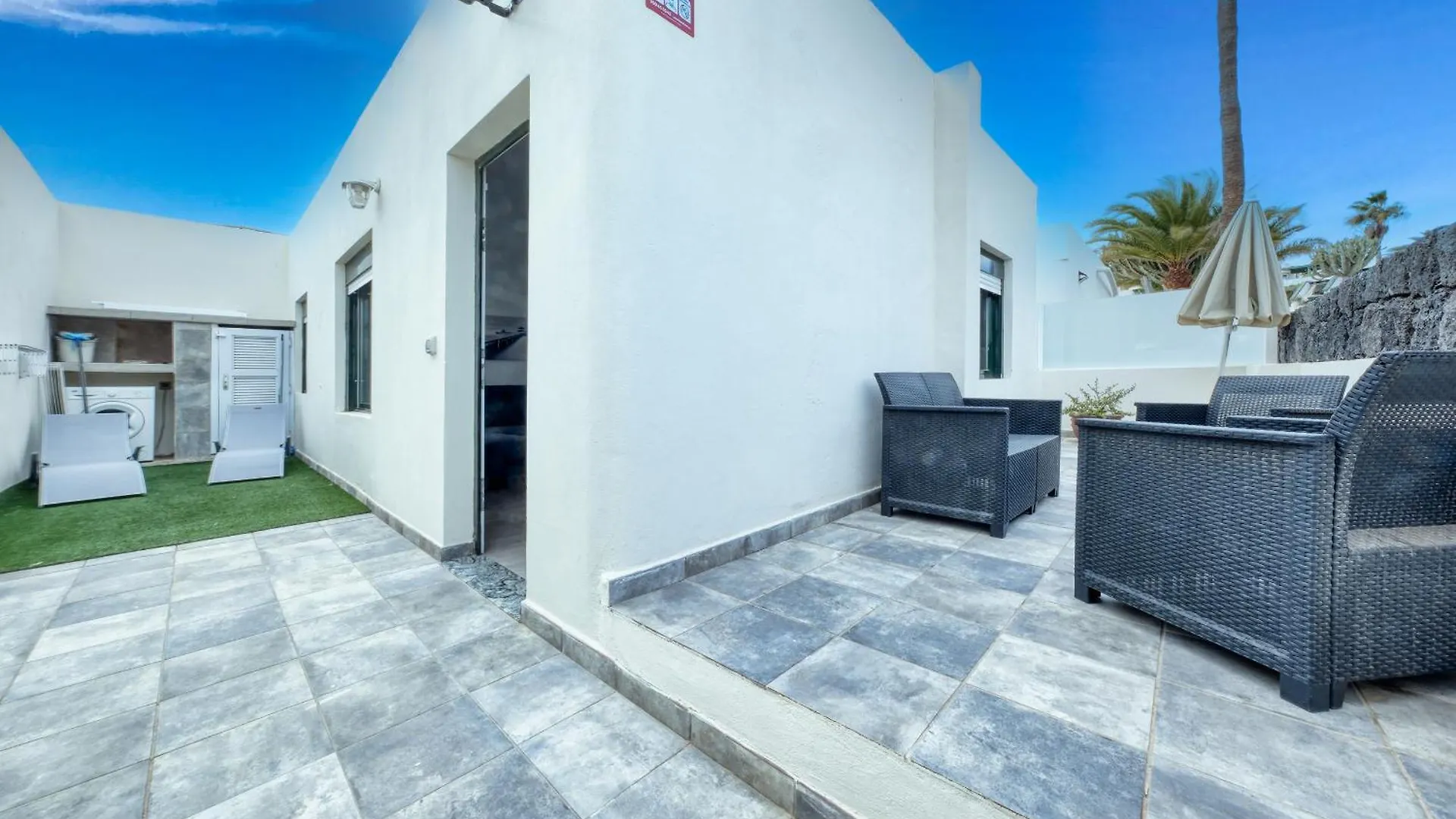 Holiday home Cozy Bungalow Next To The Beach Villa Costa Teguise